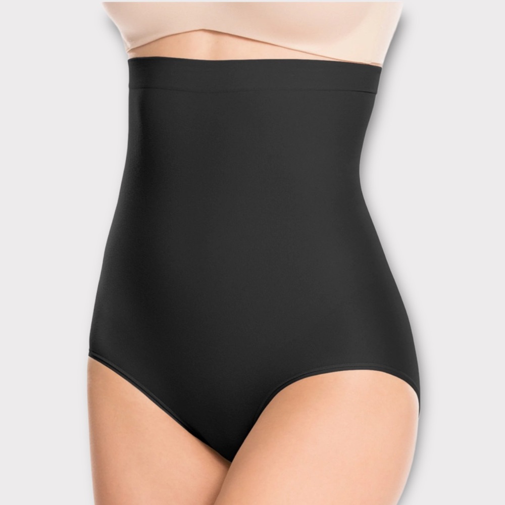 NWOT Spanx Higher Power Panties
